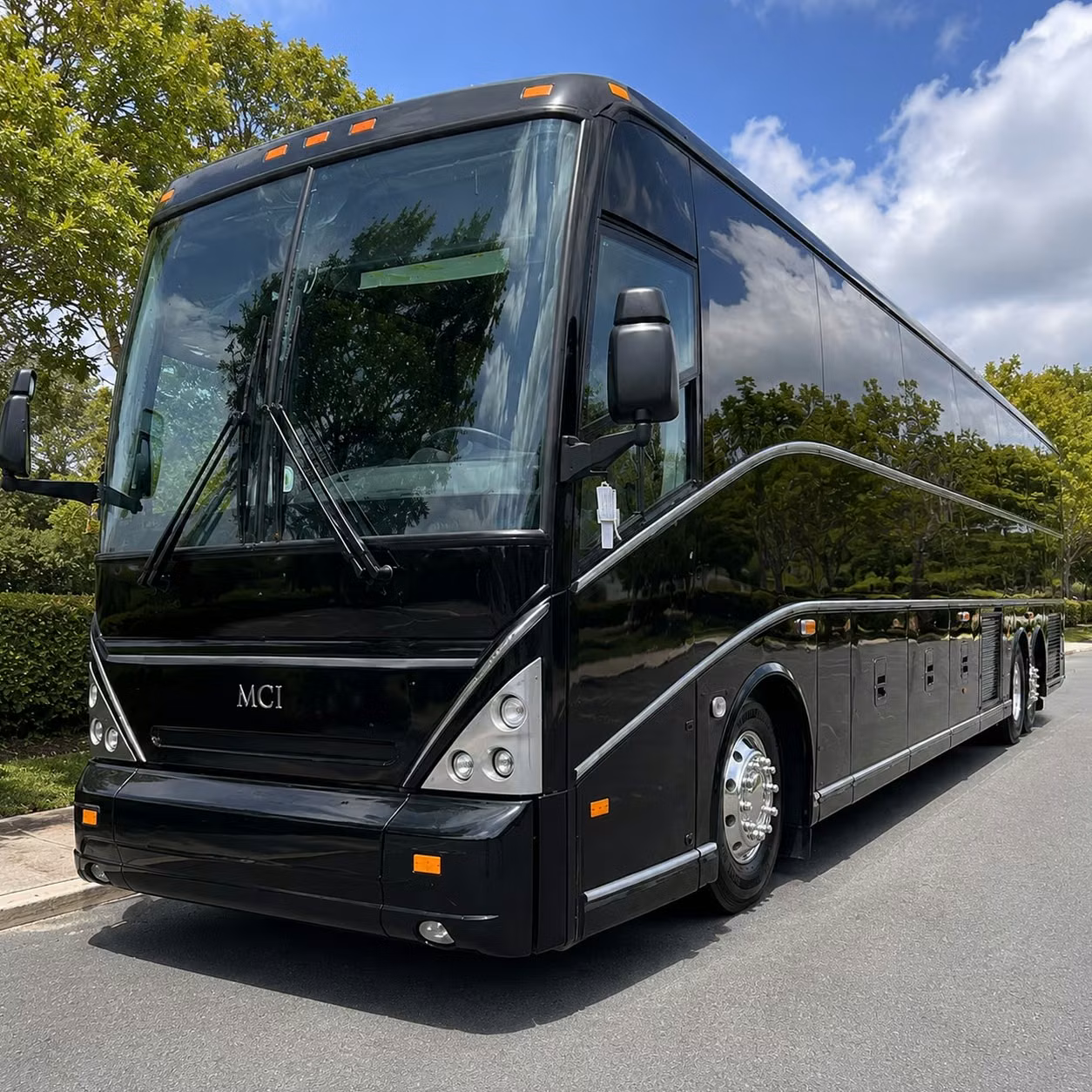 corporate transportation for knott s berry farm team building events