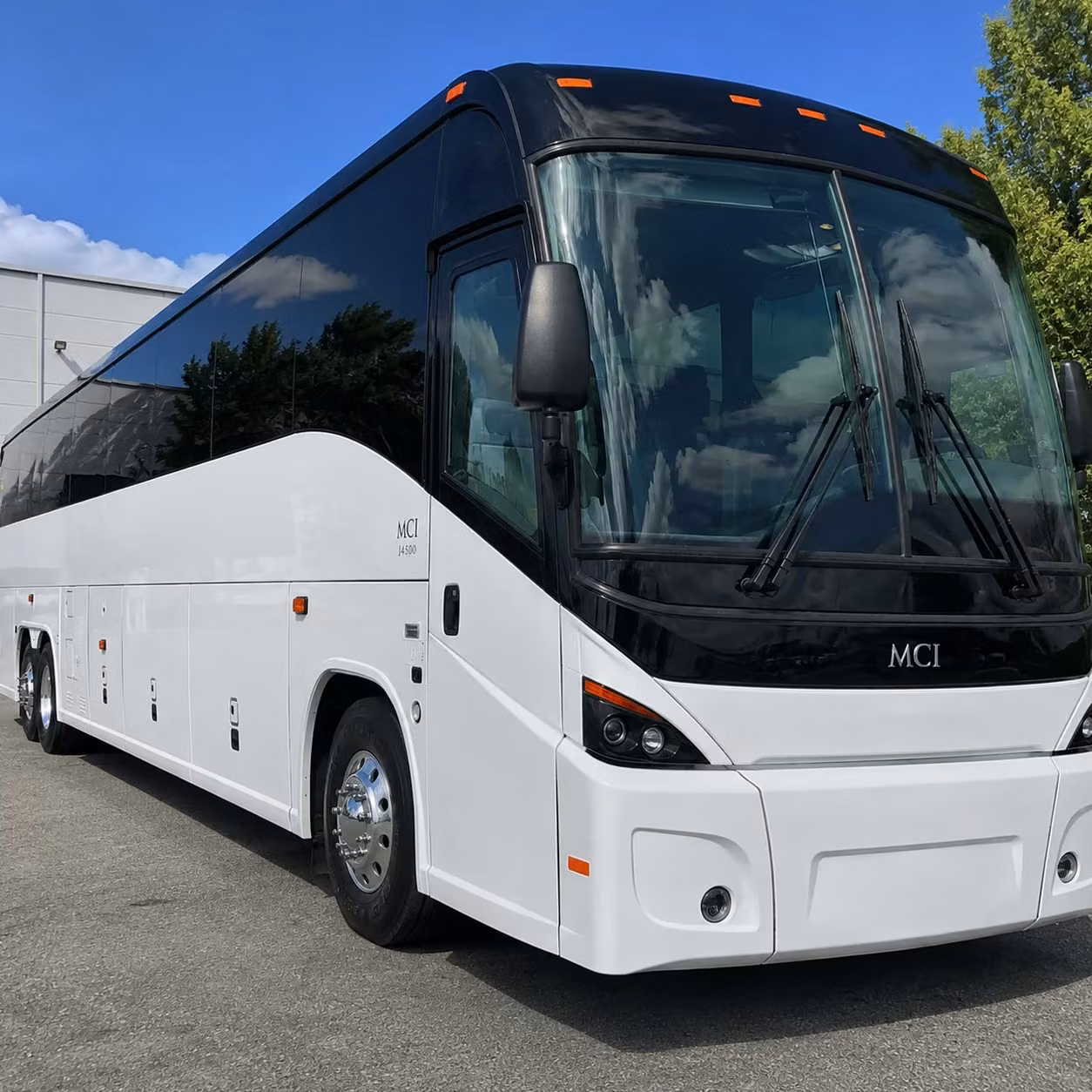 employee shuttle services for buena park industrial and distribution center workforces