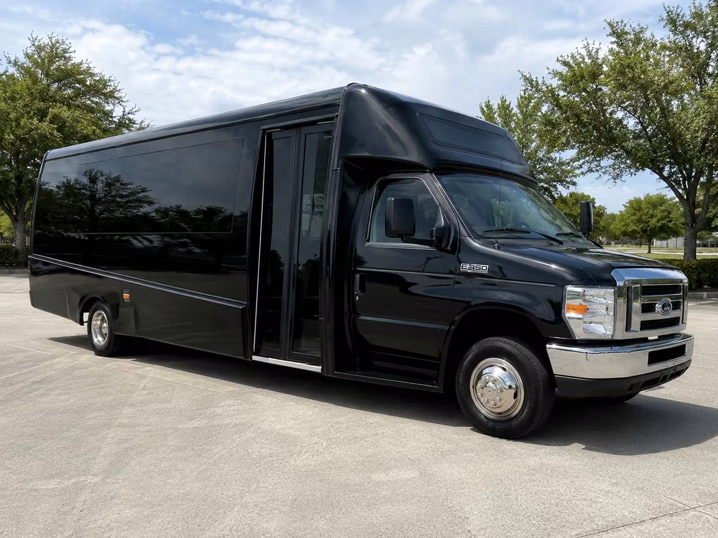 minibus rentals in buena park for smaller prom groups who still want to ride together